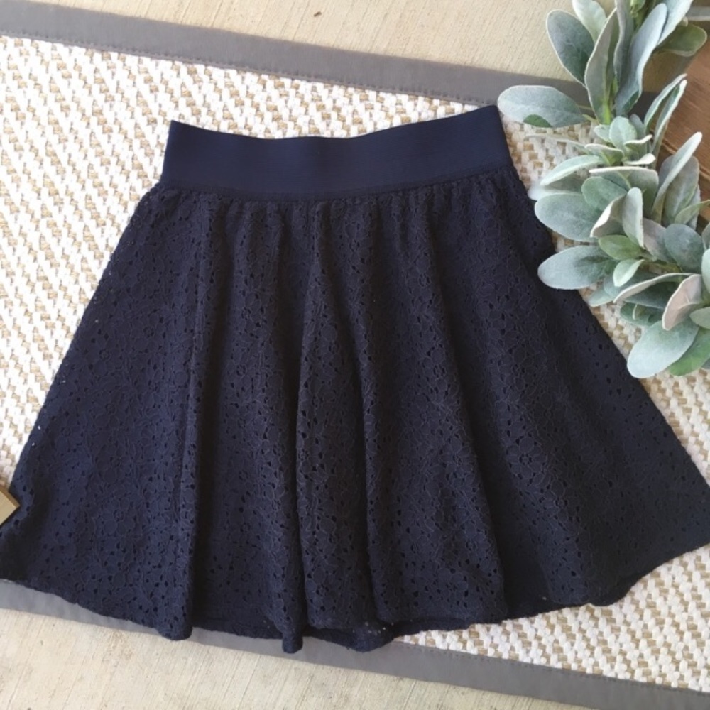 Arizona jean company Navy Lace Mini Skirt